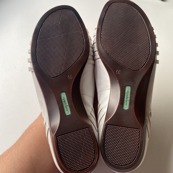 Women's white heeled flats open toe - Picture 11 of 13